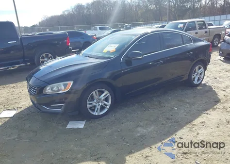 2015 Volvo S60 T5 Premier из США, поврежденный, VIN YV1612TK4F1343813